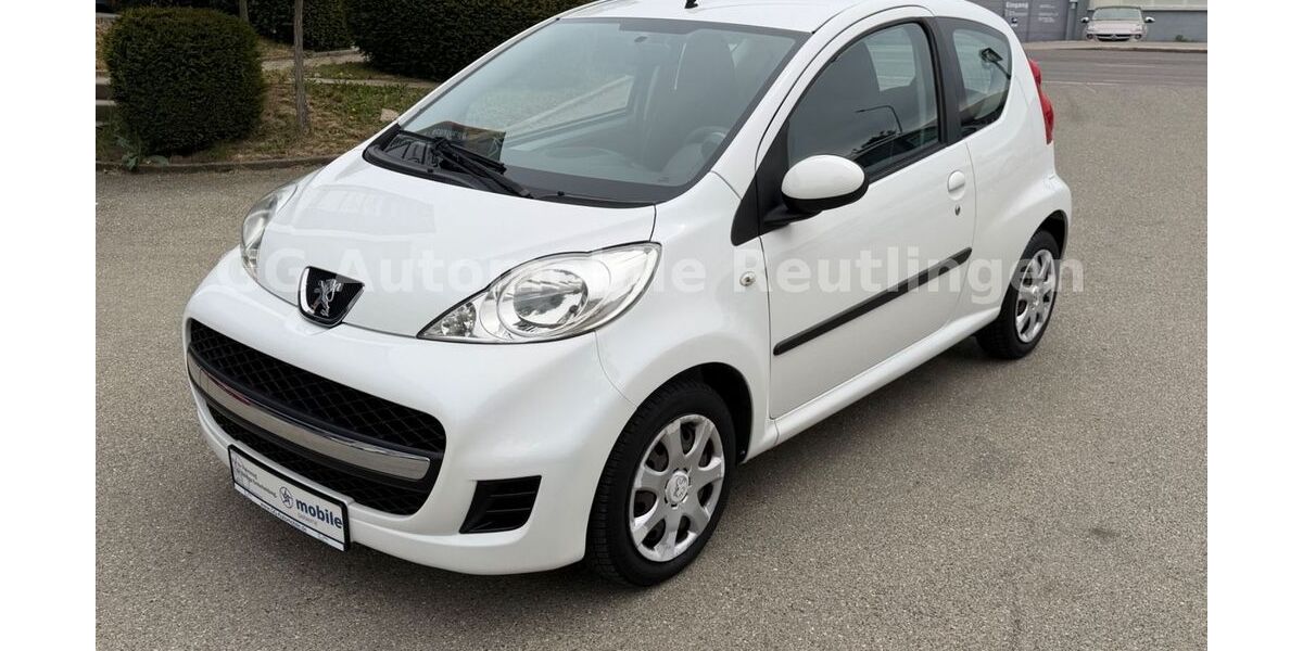 Peugeot 107 121.612 km 2.399 &euro; Reutlingen 72766