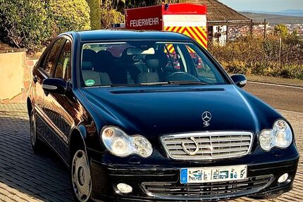 Mercedes-Benz C 180 183.500 km 4.299 &euro; Hildrizhausen 71157