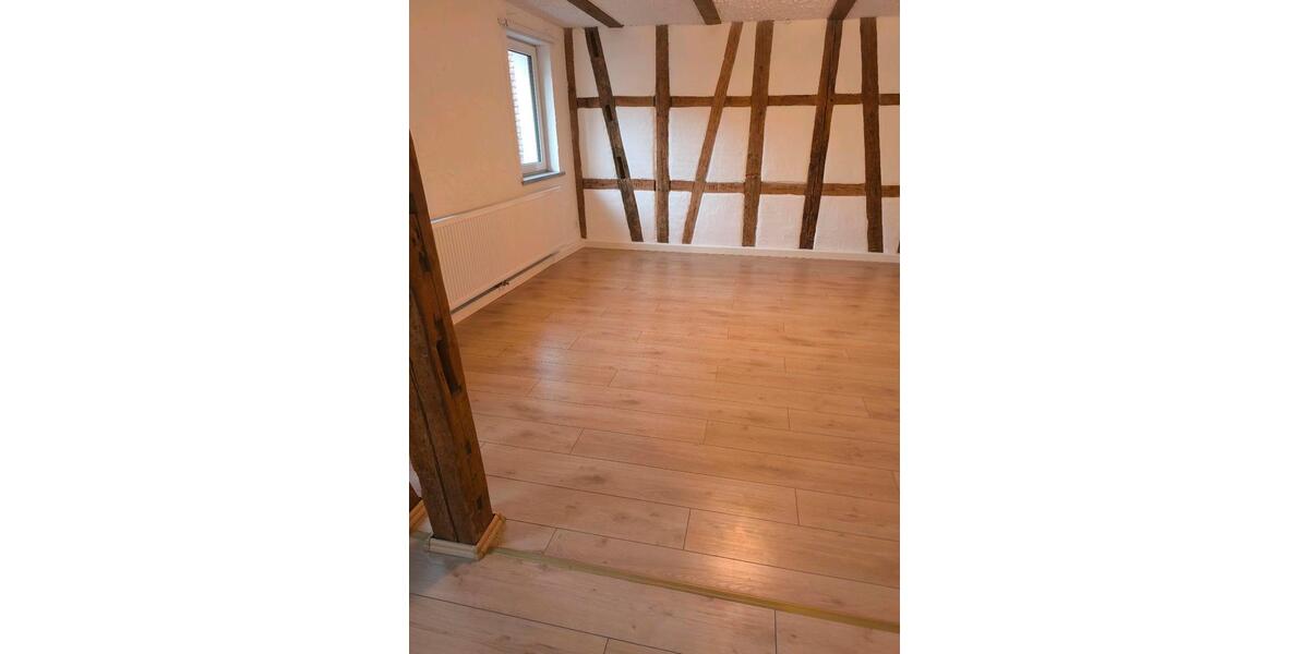 Etagenwohnung Weil der Stadt - 4 Zimmer, 140 m&sup2;, 1.900&euro; | Angebot:25057532