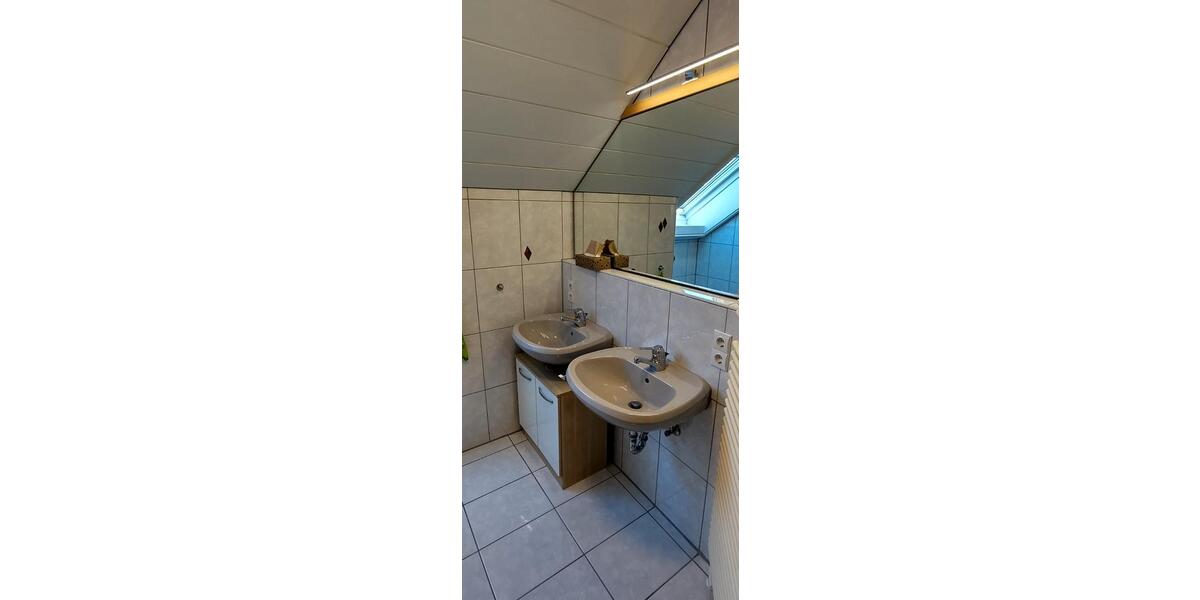 Dachgeschoßwohnung Stuttgart Fasanenhof-Ost - 3 Zimmer, 78 m&sup2;, 359.000&euro; | Angebot:26416733