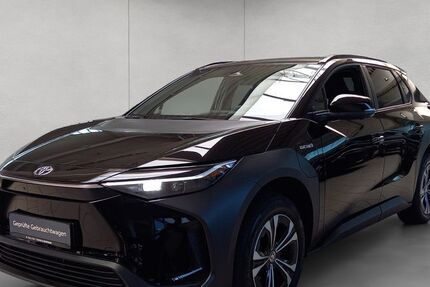 Toyota bZ4X 43.850 km 27.850 &euro; Stuttgart 70469