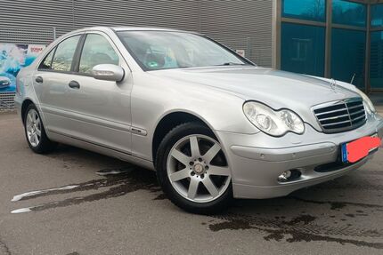 Mercedes-Benz C 200 281.000 km 3.200 &euro; Dettingen 72581