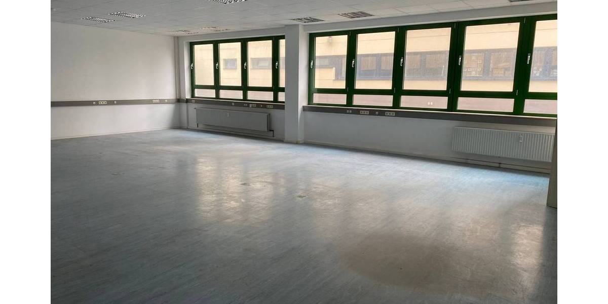 Gewerbeobjekt Leinfelden-Echterdingen Echterdingen - 7 Zimmer, 330 m&sup2;, 2.970&euro; | Angebot:25704248