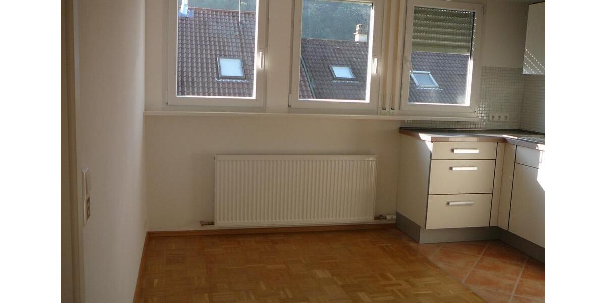 Dachgeschoßwohnung Herrenberg - 2.5 Zimmer, 58 m&sup2;, 900&euro; | Angebot:25554062