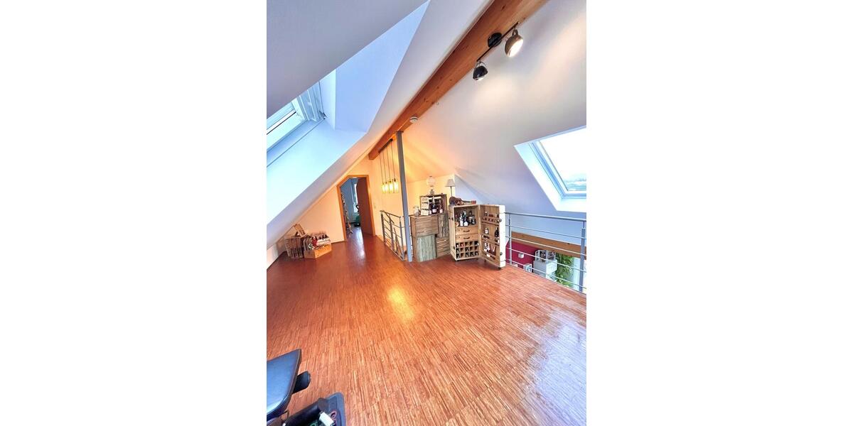 Maisonettenwohnung Gärtringen - 4.5 Zimmer, 118 m&sup2;, 2.150&euro; | Angebot:25894847