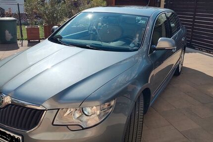 Skoda Superb 150.705 km 10.499 &euro; Reutlingen 72766