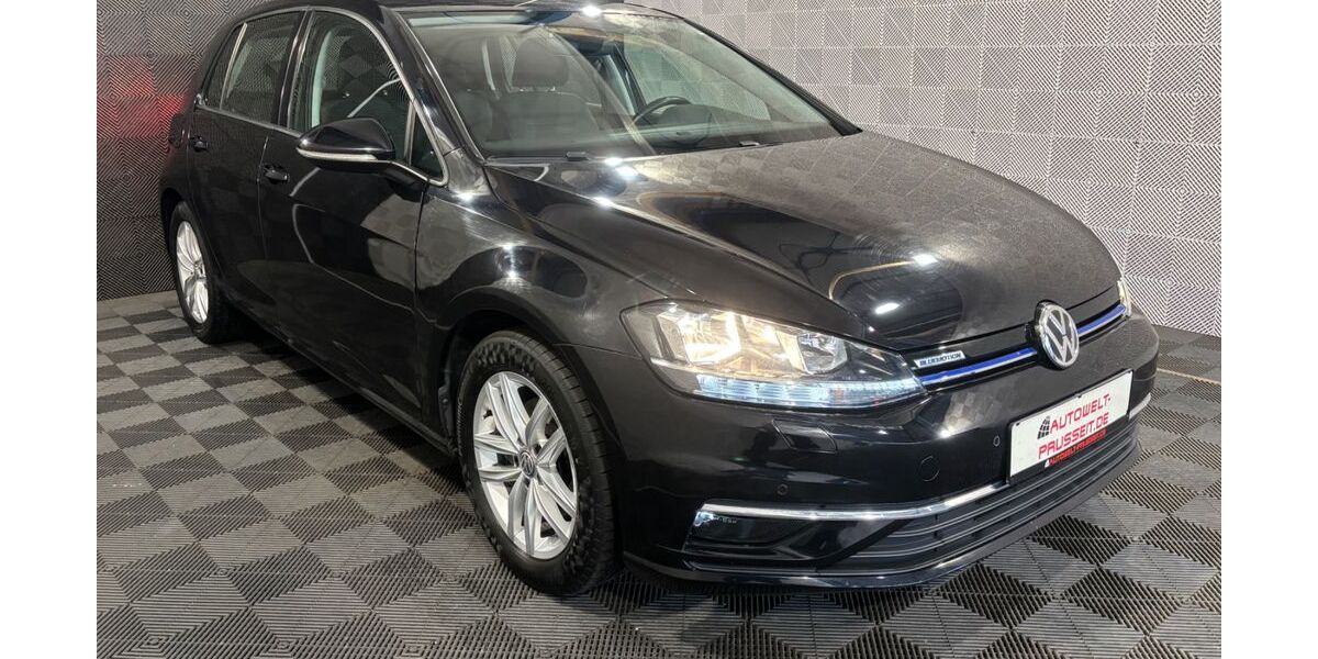 VW Golf 99.986 km 14.970 &euro; Horb am Neckar 72160