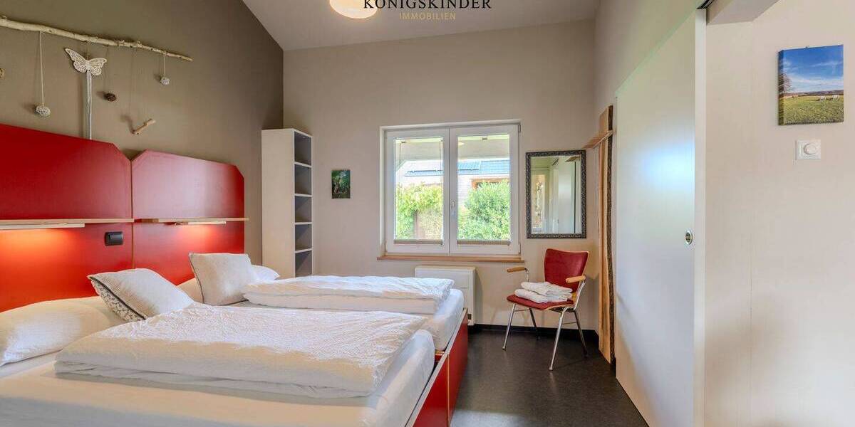 Mehrfamilienhaus, Wohnhaus Bad Urach - Hengen Hengen - 8 Zimmer, 123 m&sup2;, 550.000&euro; | Angebot:25732934