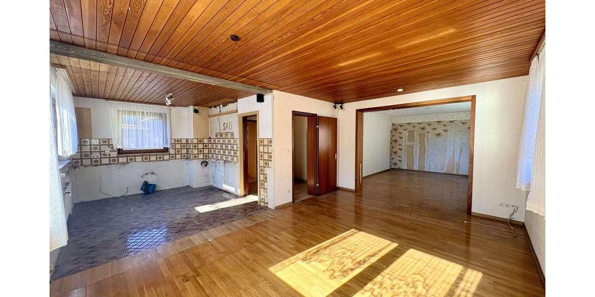 Etagenwohnung Hildrizhausen - 3.5 Zimmer, 113 m&sup2;, 395.000&euro; | Angebot:25547427