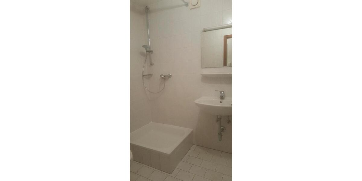 Erdgeschoßwohnung Ammerbuch - 1 Zimmer, 40 m&sup2;, 600&euro; | Angebot:26458266
