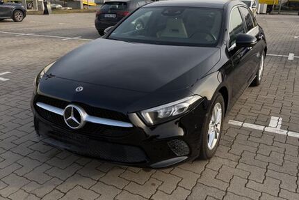 Mercedes-Benz A 180 122.500 km 18.499 &euro; Tübingen 72074