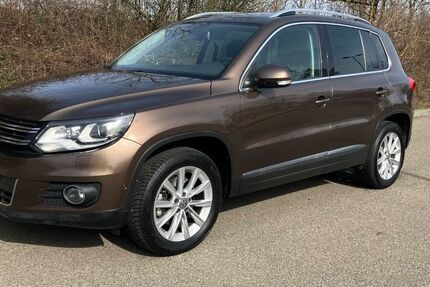 VW Tiguan 66.000 km 10.490 &euro; Stuttgart 70567