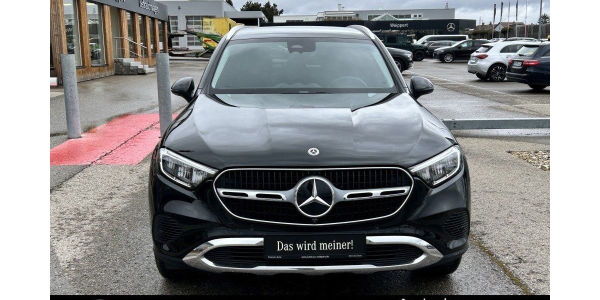 Mercedes-Benz GLC 200 19.510 km 46.890 &euro; Holzgerlingen 71088
