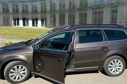 VW Passat Variant 147.952 km 11.800 &euro; Stuttgart 70569