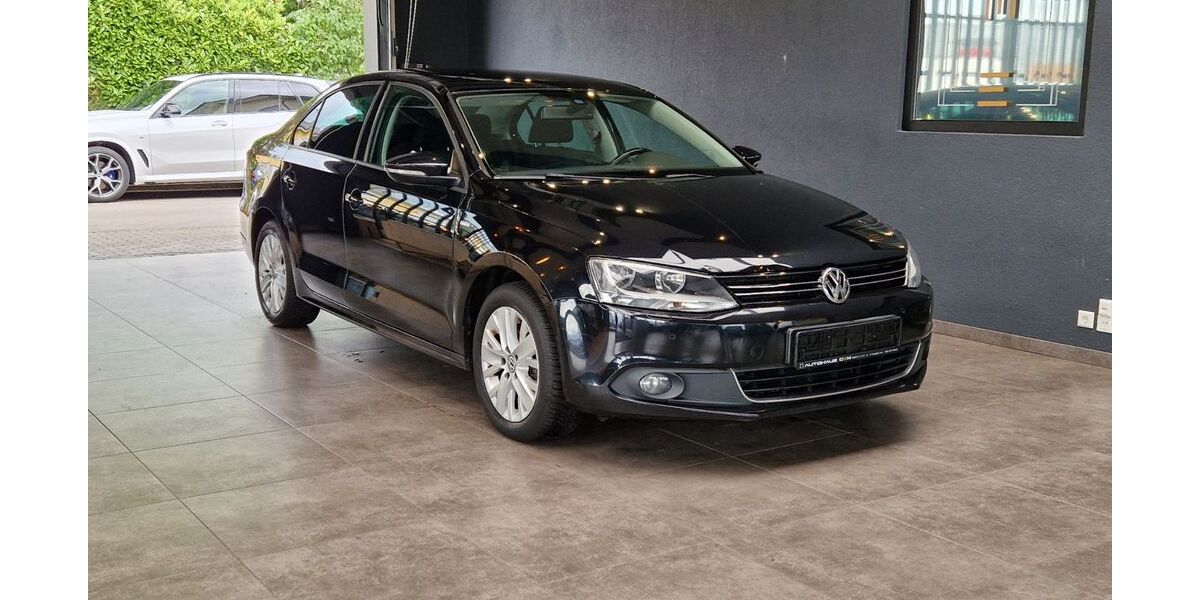 VW Jetta 213.000 km 5.999 &euro; Gäufelden 71126
