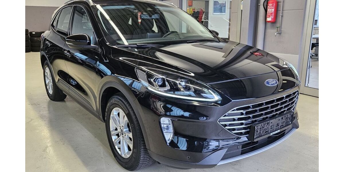 Ford Kuga 40.700 km 18.990 &euro; Neckartailfingen 72666