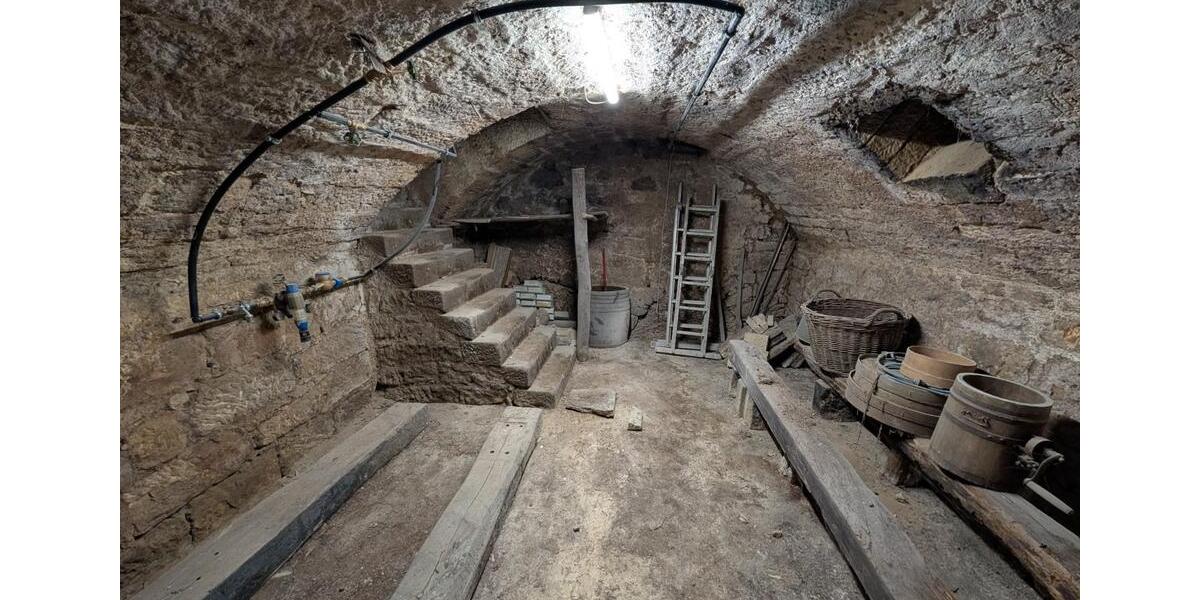 Einfamilienhaus Rottenburg am Neckar - 1.750&euro; | Angebot:25902335