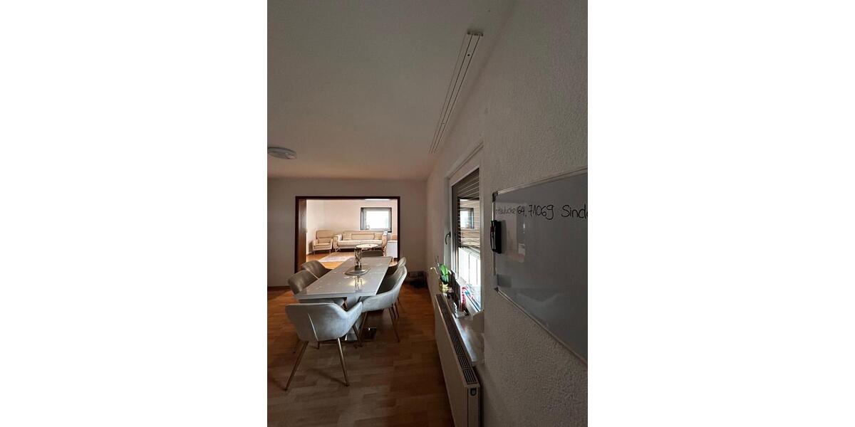 Etagenwohnung Sindelfingen Darmsheim - 3.5 Zimmer, 104 m&sup2;, 1.700&euro; | Angebot:25408362