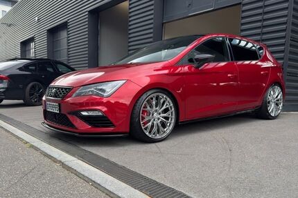 Seat Leon 90.000 km 26.500 &euro; Stuttgart 70437