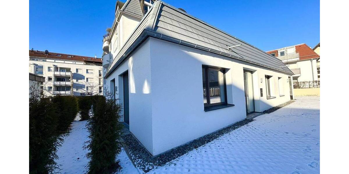 Etagenwohnung Sindelfingen Mitte - 2 Zimmer, 89 m&sup2;, 1.180&euro; | Angebot:26190952
