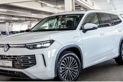 VW Tayron 9.012 km 49.930 &euro; Stuttgart-Wangen 70188