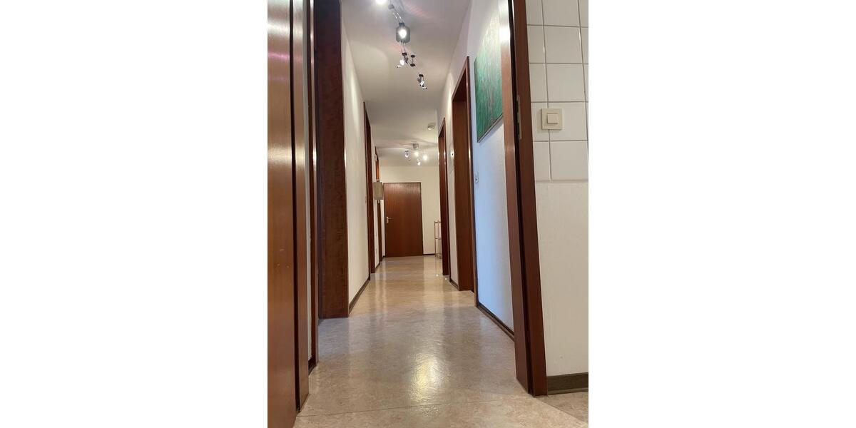 Etagenwohnung Rottenburg am Neckar - 5.5 Zimmer, 107 m&sup2;, 315.000&euro; | Angebot:24217433