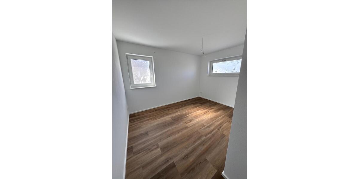 Etagenwohnung Horb am Neckar - 4.5 Zimmer, 100 m&sup2;, 1.400&euro; | Angebot:25291367