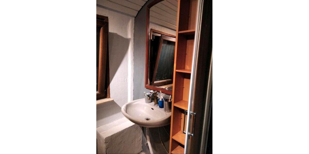 Dachgeschoßwohnung Reutlingen Reutlingen (Kernstadt) - 5 Zimmer, 65 m&sup2;, 223.000&euro; | Angebot:27198574