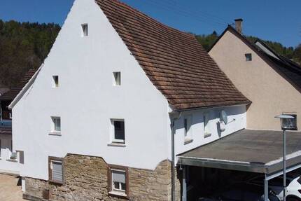 Haus Bad Imnau Bad Imnau - 6 Zimmer, 281 m&sup2;, 385.000&euro; | Angebot:26570278