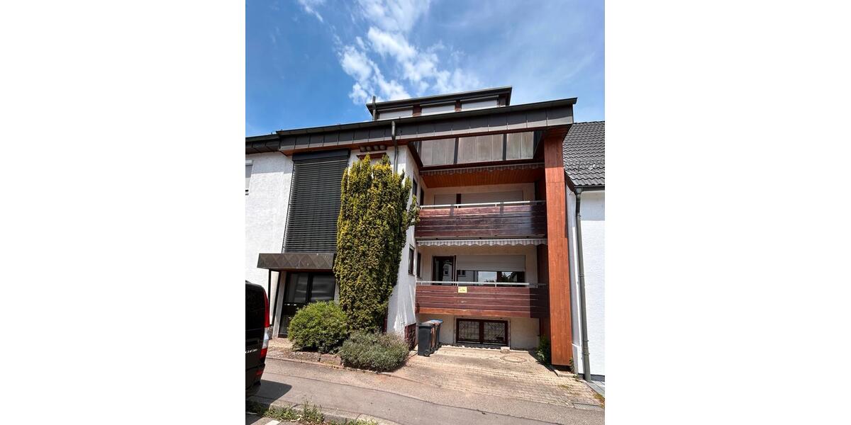 Reihenhaus Köngen - 8 Zimmer, 210 m&sup2;, 630.000&euro; | Angebot:27191337