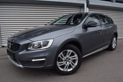 Volvo V60 Cross Country 74.200 km 16.900 &euro; Böblingen 71034