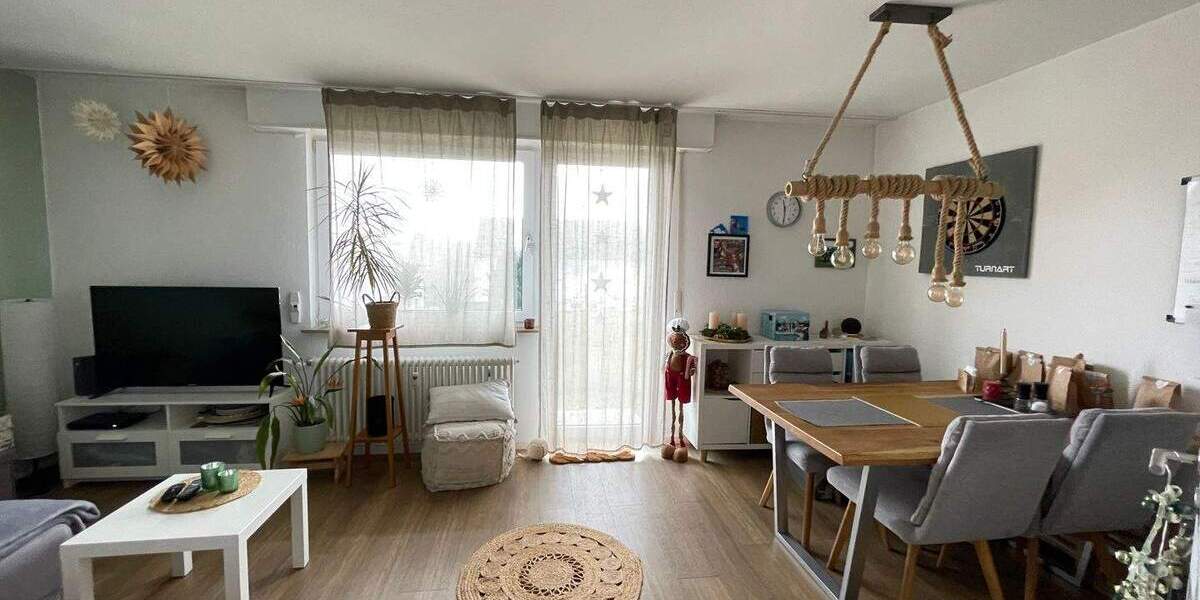 Mehrfamilienhaus, Wohnhaus Kusterdingen - 6 Zimmer, 187 m&sup2;, 780.000&euro; | Angebot:25778795