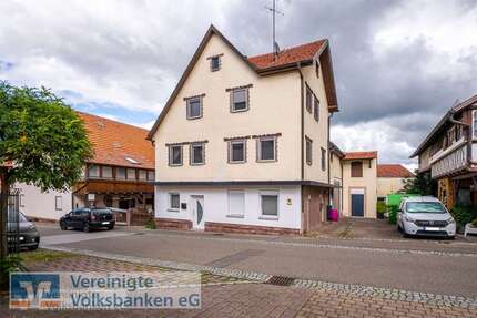 Haus Weil der Stadt - 7 Zimmer, 140 m&sup2;, 450.000&euro; | Angebot:25499957