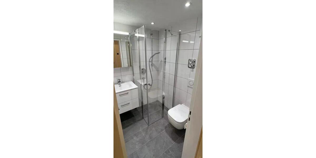 Etagenwohnung Stuttgart Sillenbuch - 1 Zimmer, 32 m&sup2;, 885&euro; | Angebot:25978053