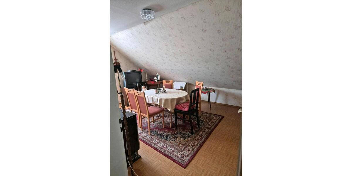Einfamilienhaus Haigerloch - 8 Zimmer, 128 m&sup2;, 399.000&euro; | Angebot:26729198