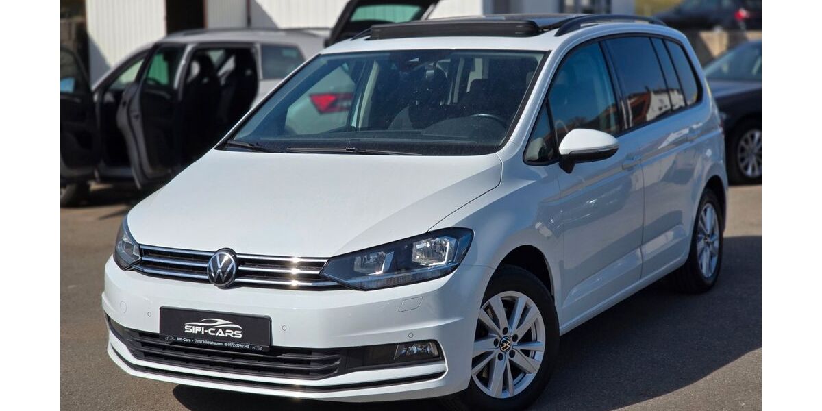 VW Touran 128.000 km 22.700 &euro; Hildrizhausen 71157