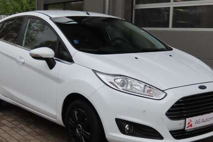 Ford Fiesta 82.000 km 5.990 &euro; Stuttgart 70329