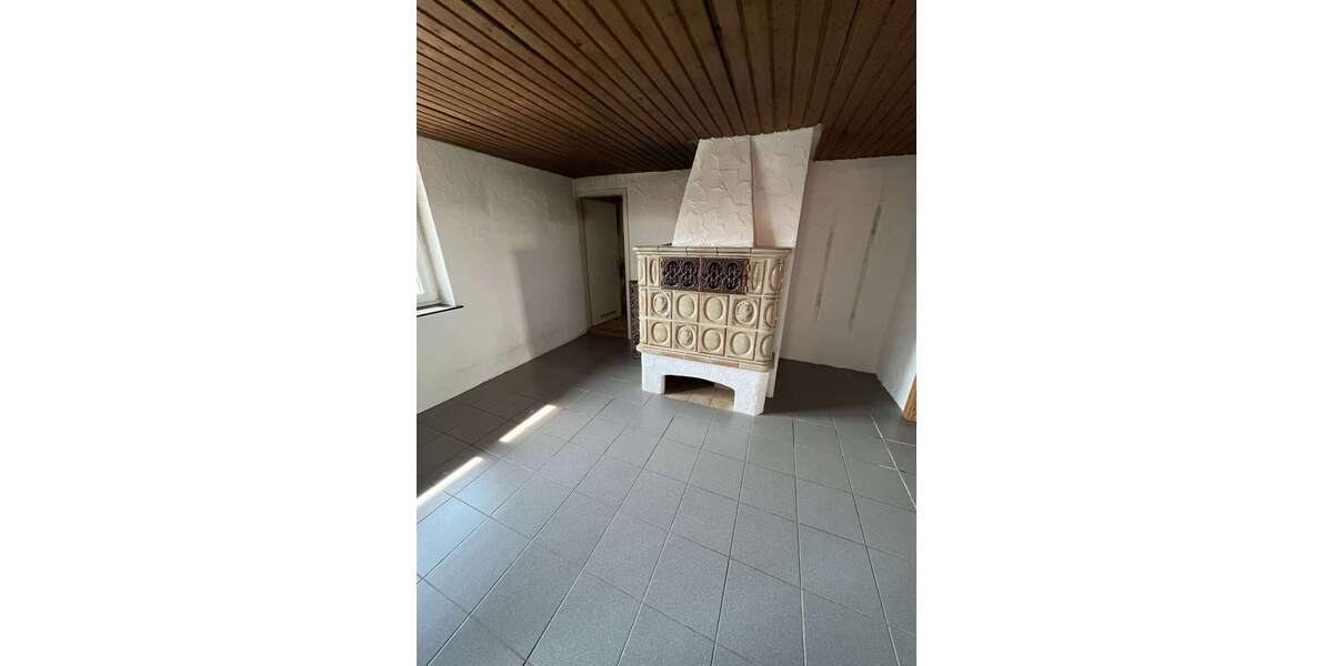 Etagenwohnung Horb am Neckar - 3 Zimmer, 106 m&sup2;, 156.000&euro; | Angebot:24829958