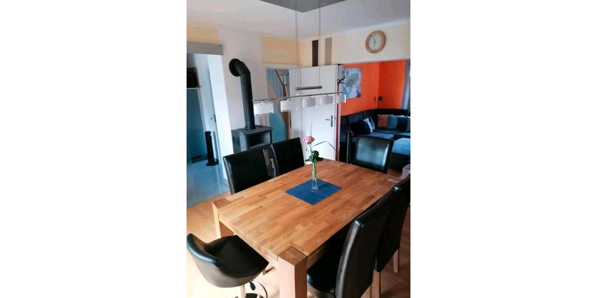 Reihenhaus Nürtingen - 4 Zimmer, 130 m&sup2;, 750.000&euro; | Angebot:24746295