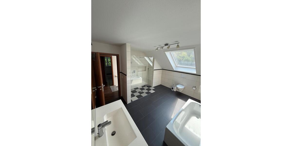 Doppelhaushälfte Reutlingen Sondelfingen - 2 Zimmer, 187 m&sup2;, 849.000&euro; | Angebot:26978129