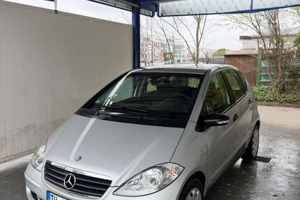 Mercedes-Benz A 200 111.000 km 6.500 &euro; Holzgerlingen 71088