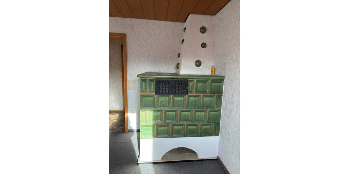 Mehrfamilienhaus, Wohnhaus Deckenpfronn - 6 Zimmer, 178 m&sup2;, 556.000&euro; | Angebot:25704256