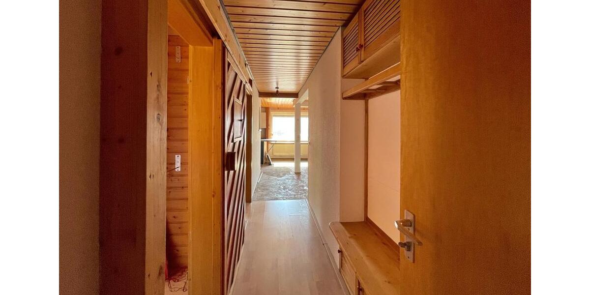 Mehrfamilienhaus, Wohnhaus Horb am Neckar - 11 Zimmer, 220 m&sup2;, 2.900&euro; | Angebot:25920770