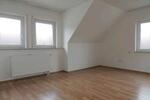Dachgeschoßwohnung Mössingen - 3.5 Zimmer, 92 m&sup2;, 900&euro; | Angebot:25964344