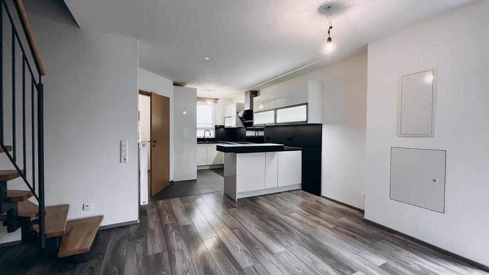 Reihenhaus Nagold - 5 Zimmer, 136 m&sup2;, 580.000&euro; | Angebot:25287885