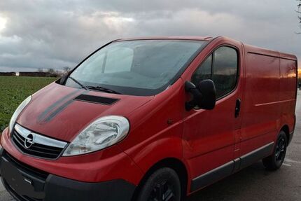 Opel Vivaro 90.000 km 8.800 &euro; Kusterdingen 72127