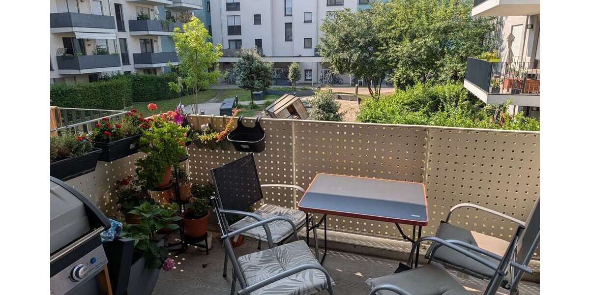 Etagenwohnung Tübingen - 3 Zimmer, 81 m&sup2;, 1.350&euro; | Angebot:27163957
