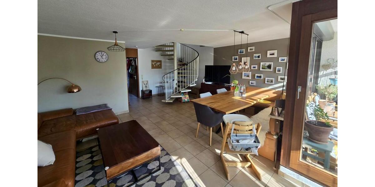 Maisonettenwohnung Pfullingen - 4.5 Zimmer, 104 m&sup2;, 359.000&euro; | Angebot:27417832