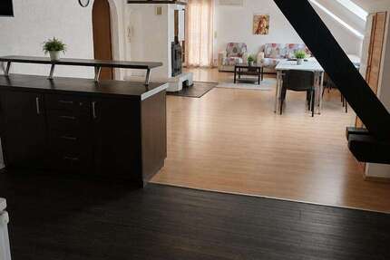 Wohnung Reutlingen Reutlingen-Betzingen - 3.5 Zimmer, 142 m&sup2;, 382.000&euro; | Angebot:27092716