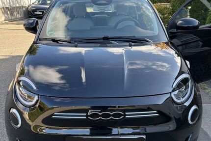 Fiat 500e 27.700 km 20.850 &euro; Wolfschlugen 72649